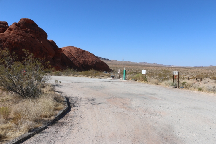 A guide to camping at Atlatl Campground in the Valley of Fire State Park - Nevada.